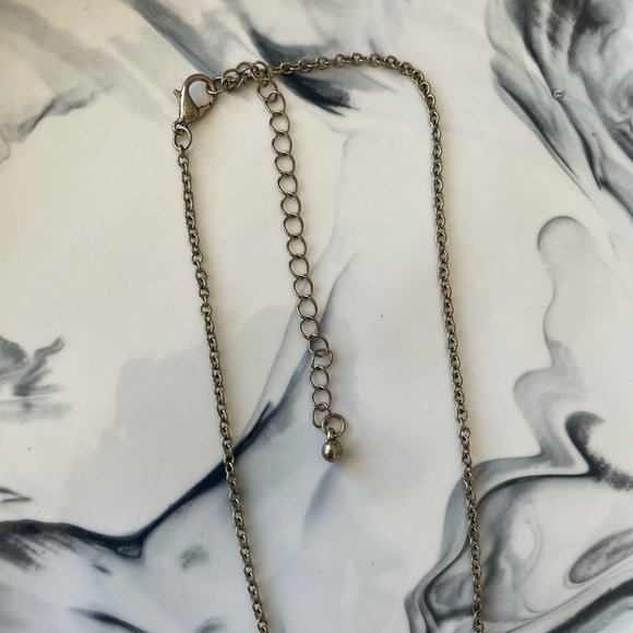 Gold whistle necklace - Picture 7 of 7